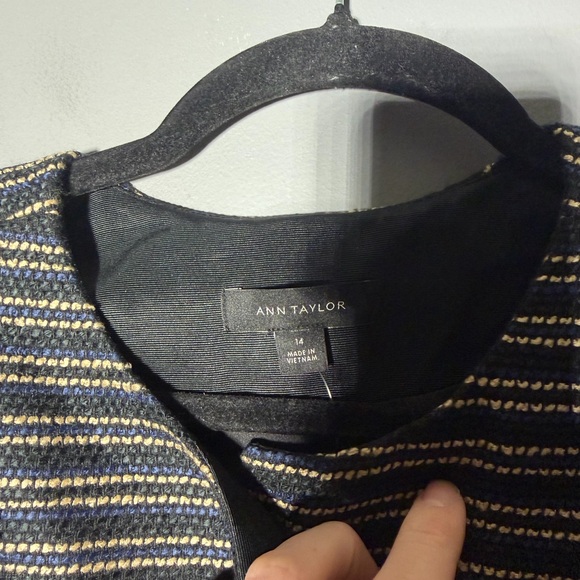 Ann Taylor Petite Tweed Double Button Jacket Black/Blue Multi Size 14 - Picture 7 of 7